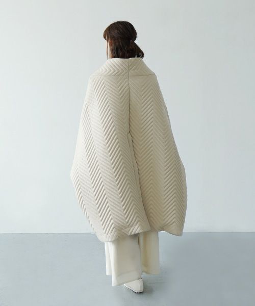 Mochi.モチ.cape coat [ma21-co-01/off white]