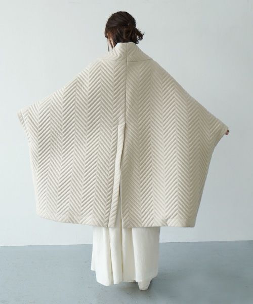 Mochi.モチ.cape coat [ma21-co-01/off white]