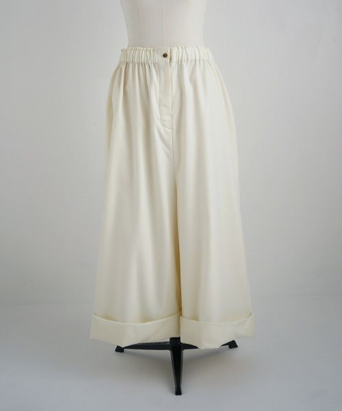 Mochi.モチ.cropped wide pants [ma21-pt-02/off white]