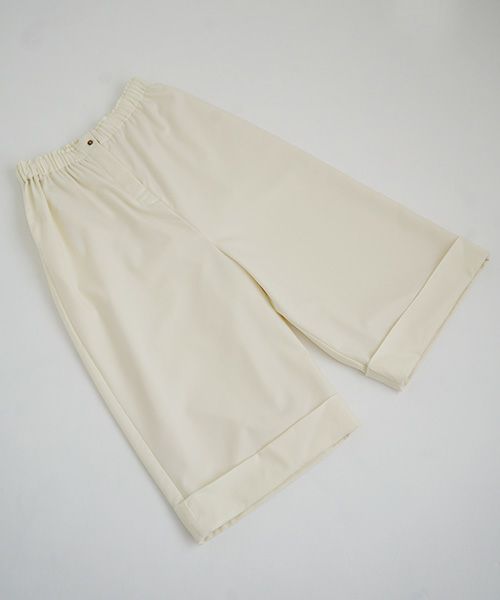 Mochi.モチ.cropped wide pants [ma21-pt-02/off white]