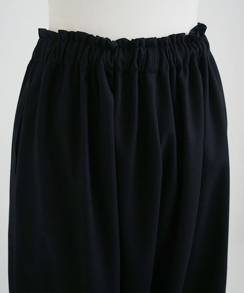 Mochi.モチ.cropped wide pants [ma21-pt-02/black]