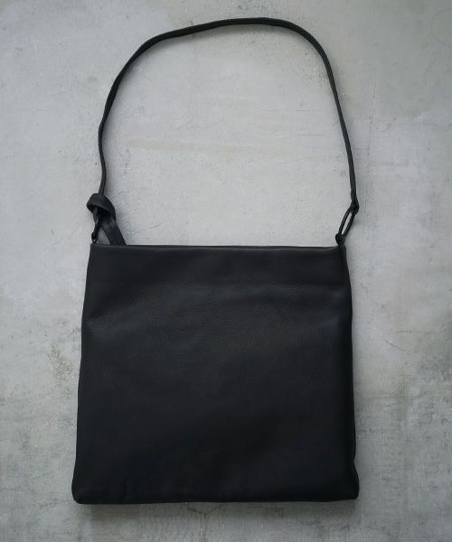 Mochi.モチ.square shoulder bag [ma-pro-08-/black]