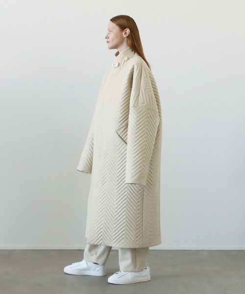 VU.ヴウ.Herringbone quilt coat vu-a12-c14[ICE GRAY]_