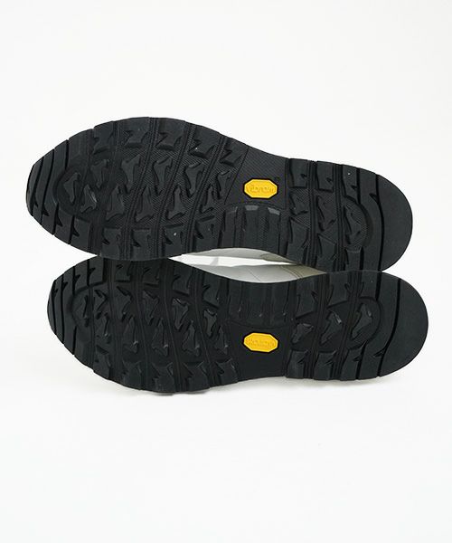 P.N.E.shoes　PNE-A-04 / WHITE