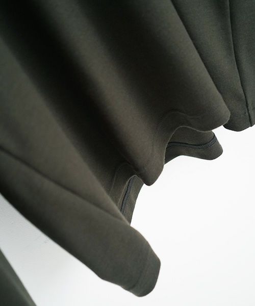 Edwina Hoerl  エドウィナホール.MOCK NECK SWEATER SARTRE [21A/EH43TS-01/d.khaki]_