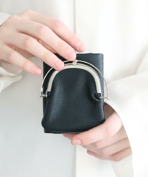 EDROBERTJUDSON.エドロバートジャドソン.frame trifold wallet [B01X WL-54 / 05.black]