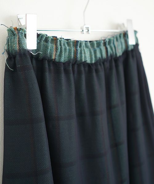 ohta.オオタ.navy chesk skirt [sk-14C]