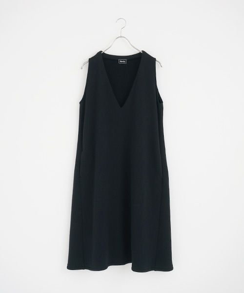 Mochi / home&miles.モチ / ホーム＆マイルズ.v-neck one piece [black]
