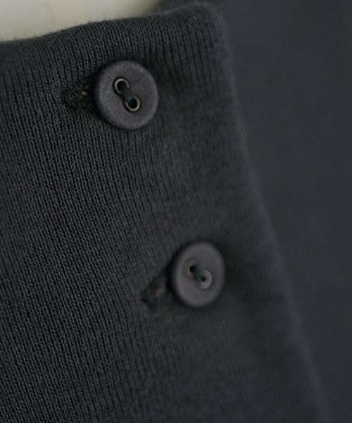 Mochi / home&miles.モチ / ホーム＆マイルズ.cardigan [sumi]