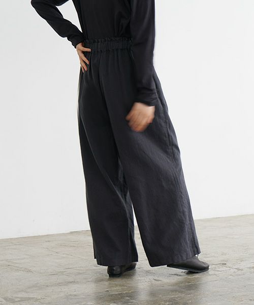 Mochi / home&miles.モチ / ホーム＆マイルズ.wide pants [sumi]