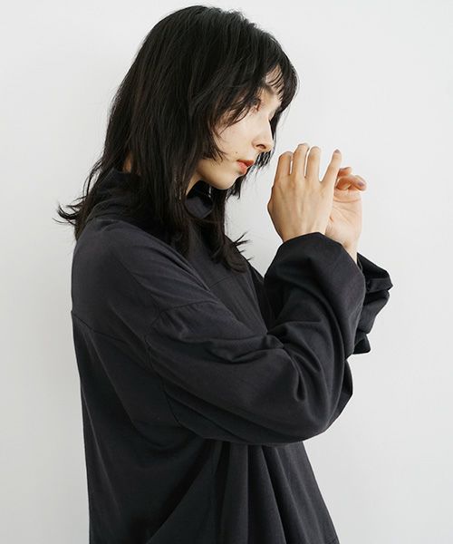 Mochi / home&miles.モチ / ホーム＆マイルズ.cotton cashmere turtleneck [sumi]