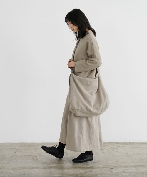 Mochi / home&miles.モチ / ホーム＆マイルズ.oblong bag [greige]
