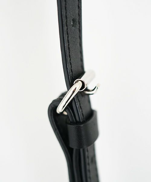 EDROBERTJUDSON.エドロバートジャドソン.box stitch pouch[B01Q BG-169/ 05.black]