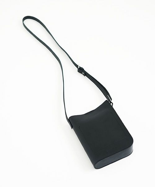 EDROBERTJUDSON.エドロバートジャドソン.box stitch pouch[B01Q BG-169/ 05.black]