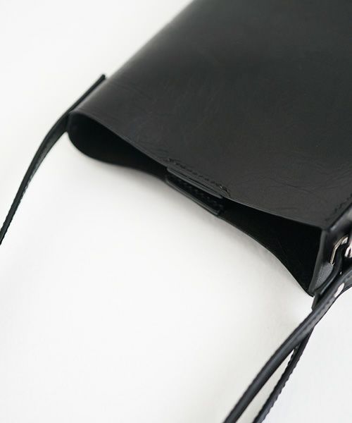 EDROBERTJUDSON.エドロバートジャドソン.box stitch pouch[B01Q BG-169/ 05.black]