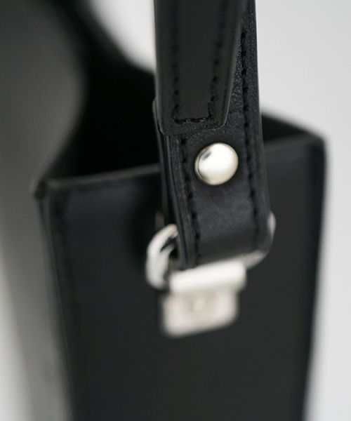 EDROBERTJUDSON.エドロバートジャドソン.box stitch pouch[B01Q BG-169/ 05.black]