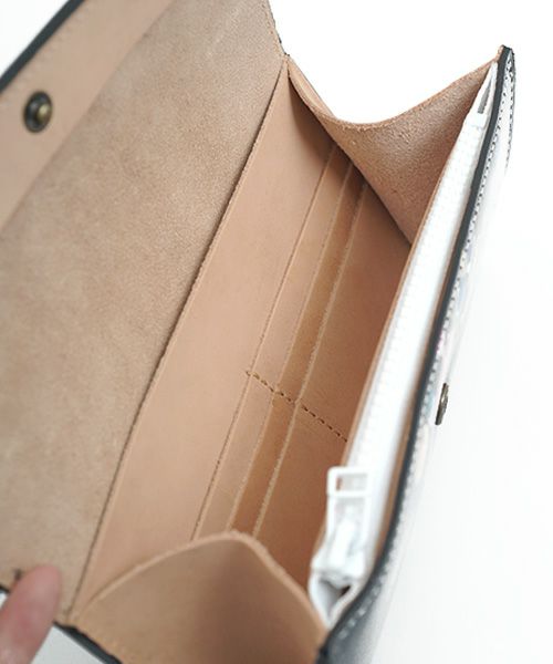 macromauro マクロマウロ.paint black wallet long