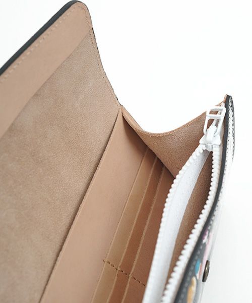 macromauro マクロマウロ.paint black wallet long