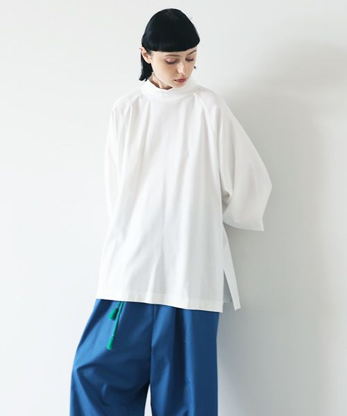 VUy.ヴウワイ.highneck knit vuy-s22-k01[WHITE]