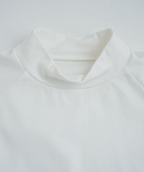 VUy.ヴウワイ.highneck knit vuy-s22-k01[WHITE]