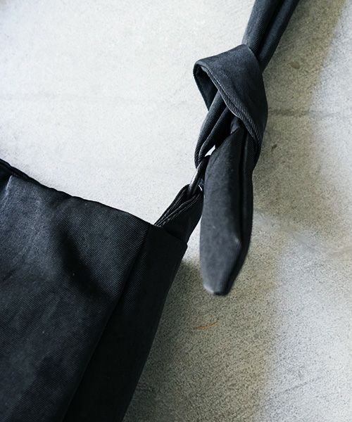 VU PRODUCT.ヴウプロダクト.vu-product-B07[BLACK].sash bag small
