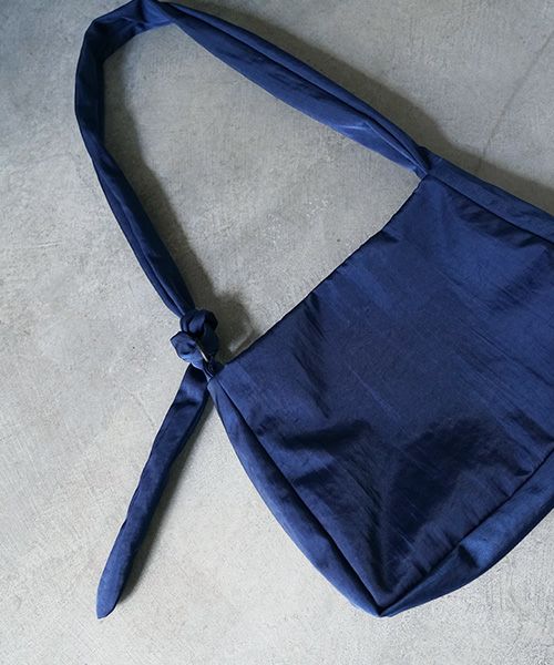 VU PRODUCT.ヴウプロダクト.vu-product-B07[BLUE].sash bag small