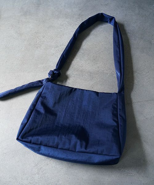 VU PRODUCT.ヴウプロダクト.vu-product-B07[BLUE].sash bag small