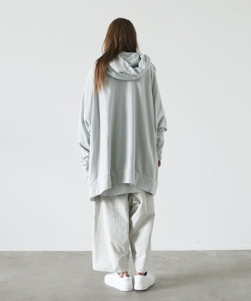 VU.ヴウ.dyed hoody vu-s22-t11[CHALK]:s_