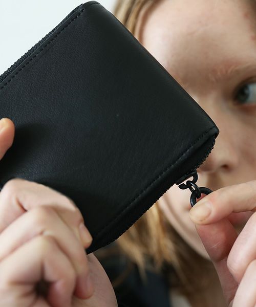 VU PRODUCT.ヴウプロダクト.vu-product-B10[BLACK].mini zip wallet