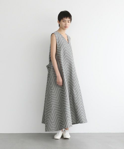 Mochi.モチ.v-neck belt dress [ms22-op-02/green grey]