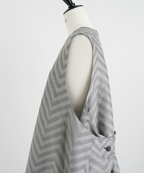 Mochi.モチ.v-neck belt dress [ms22-op-02/green grey]