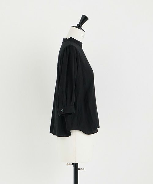 Mochi.モチ.gather blouse(organic cotton) [ms22-b-02/black]