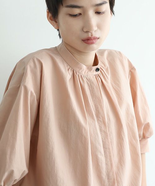 Mochi.モチ.gather blouse(cotton linen) [ms22-b-03/dusty pink]