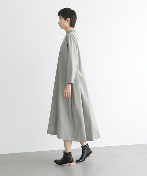 Mochi.モチ.high neck dress [mo-op-01-/green grey]