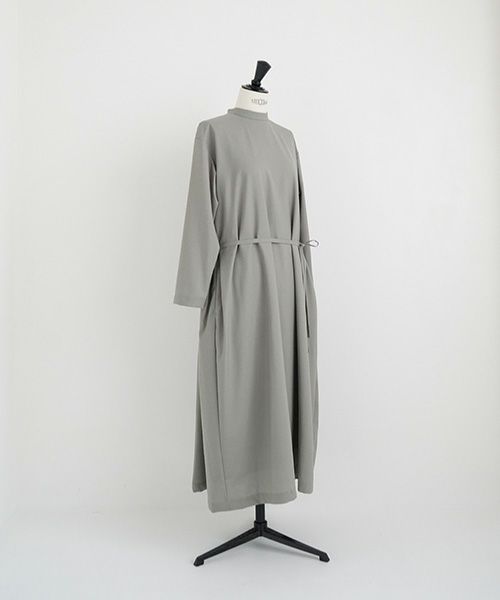 Mochi.モチ.high neck dress [mo-op-01-/green grey]