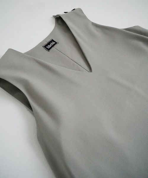 Mochi.モチ.v-neck dress [mo-op-02-/green grey]