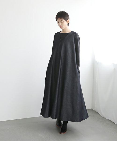 Mochi モチ v-neck denim dress [mo-op-04/dark indigo/・1]