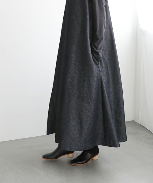 Mochi.モチ.v-neck denim dress [mo-op-04/dark indigo/・1]