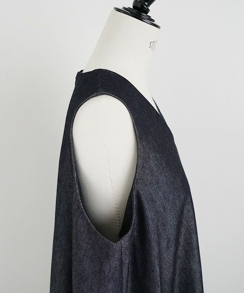 Mochi.モチ.v-neck denim dress [mo-op-04/dark indigo/・1]