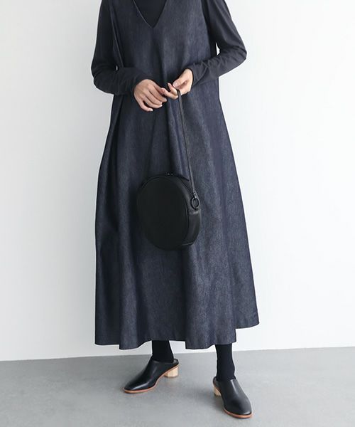 Mochi.モチ.circle shoulder bag [ma-pro-10-/black]