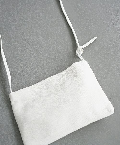 Mochi.モチ.horizontal bag [ma-pro-11/white]