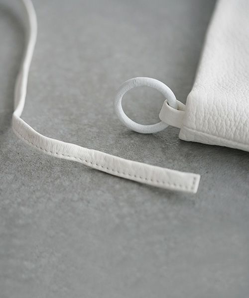 Mochi.モチ.horizontal bag [ma-pro-11/white]