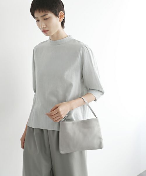 Mochi.モチ.horizontal bag [ma-pro-11/grey green]