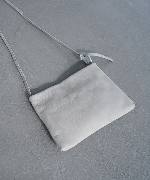 Mochi.モチ.horizontal bag [ma-pro-11/grey green]