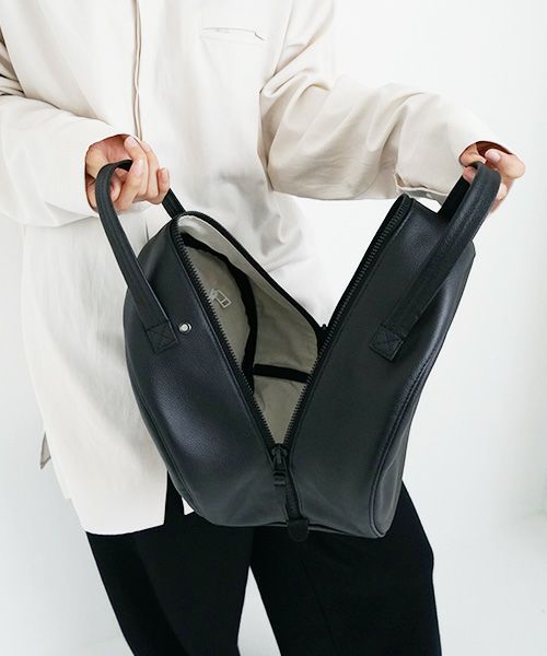 macromauro マクロマウロ.DRAM BAG M [BLACK]_