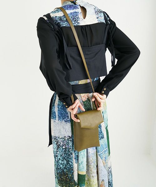 ohta.オオタ.olive slim letter bag [ac-21O1]