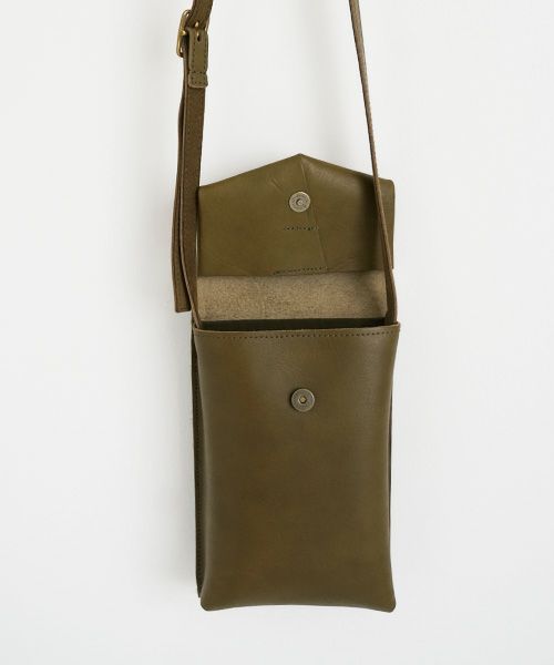 ohta.オオタ.olive slim letter bag [ac-21O1]