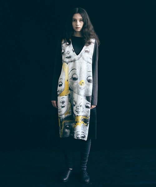 TOO HAJIMU.トヲハジム.眠子v-neck one piece [TOO-001-04 - 眠子×black/sa]