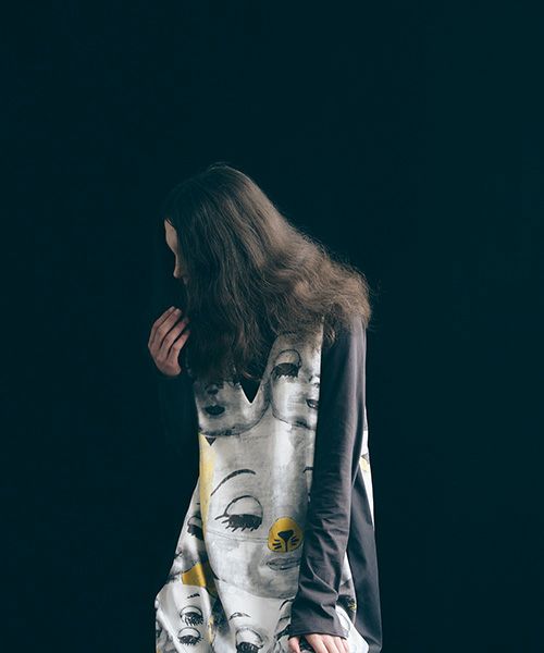 TOO HAJIMU.トヲハジム.眠子v-neck one piece [TOO-001-04 - 眠子×black/sa]