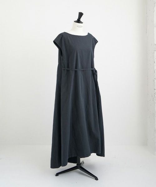 Mochi / home&miles.モチ / ホーム＆マイルズ.flare one piece [sumi]